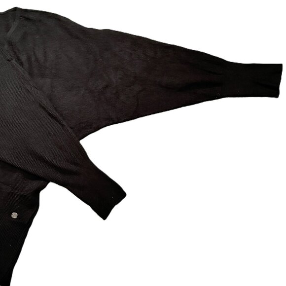 Sioni Athleisure Sweater Womens Large Black Bloomingdales Dolman Sleeve Wool Bln - Picture 7 of 9